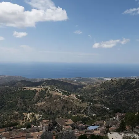 호텔 Il Girasole 보바 마리나