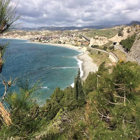 Il Girasole 호텔 보바 마리나