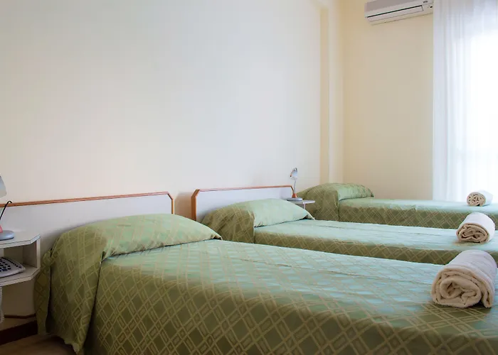 מלון Il Girasole בובה מרינה