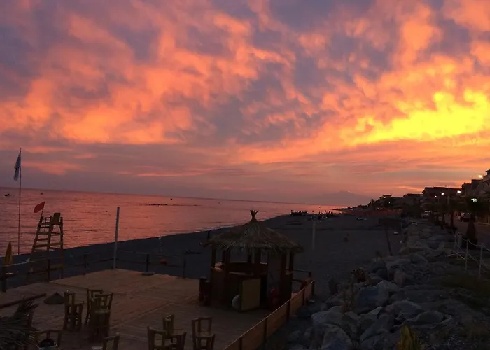 Il Girasole מלון בובה מרינה