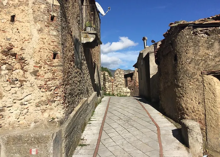 Il Girasole מלון בובה מרינה